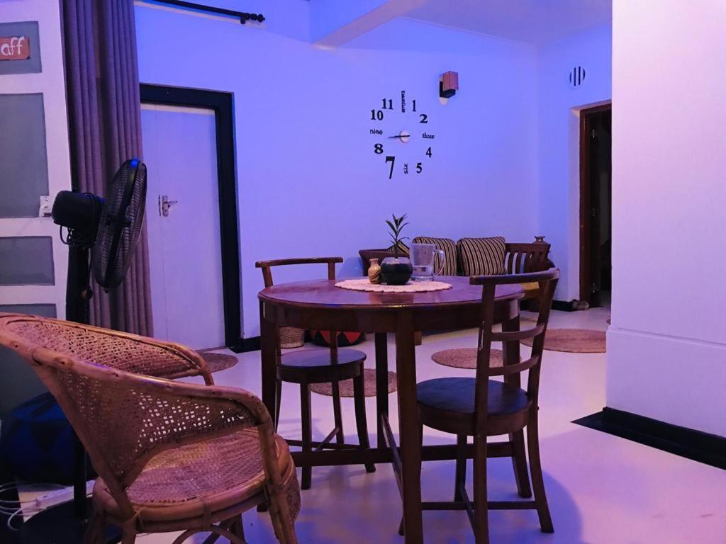 Freedom192 Hotel Weligama Bagian luar foto