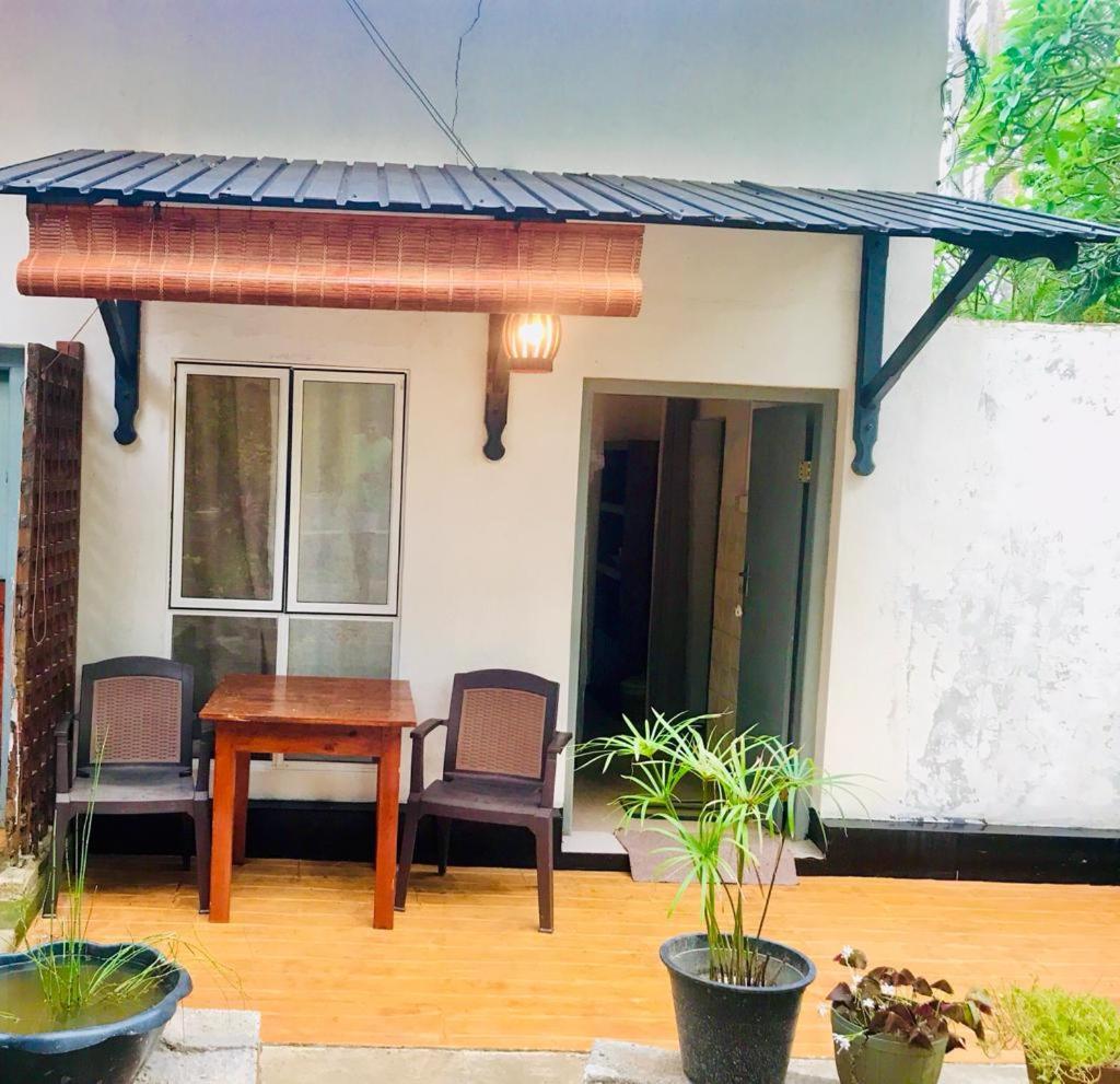 Freedom192 Hotel Weligama Bagian luar foto