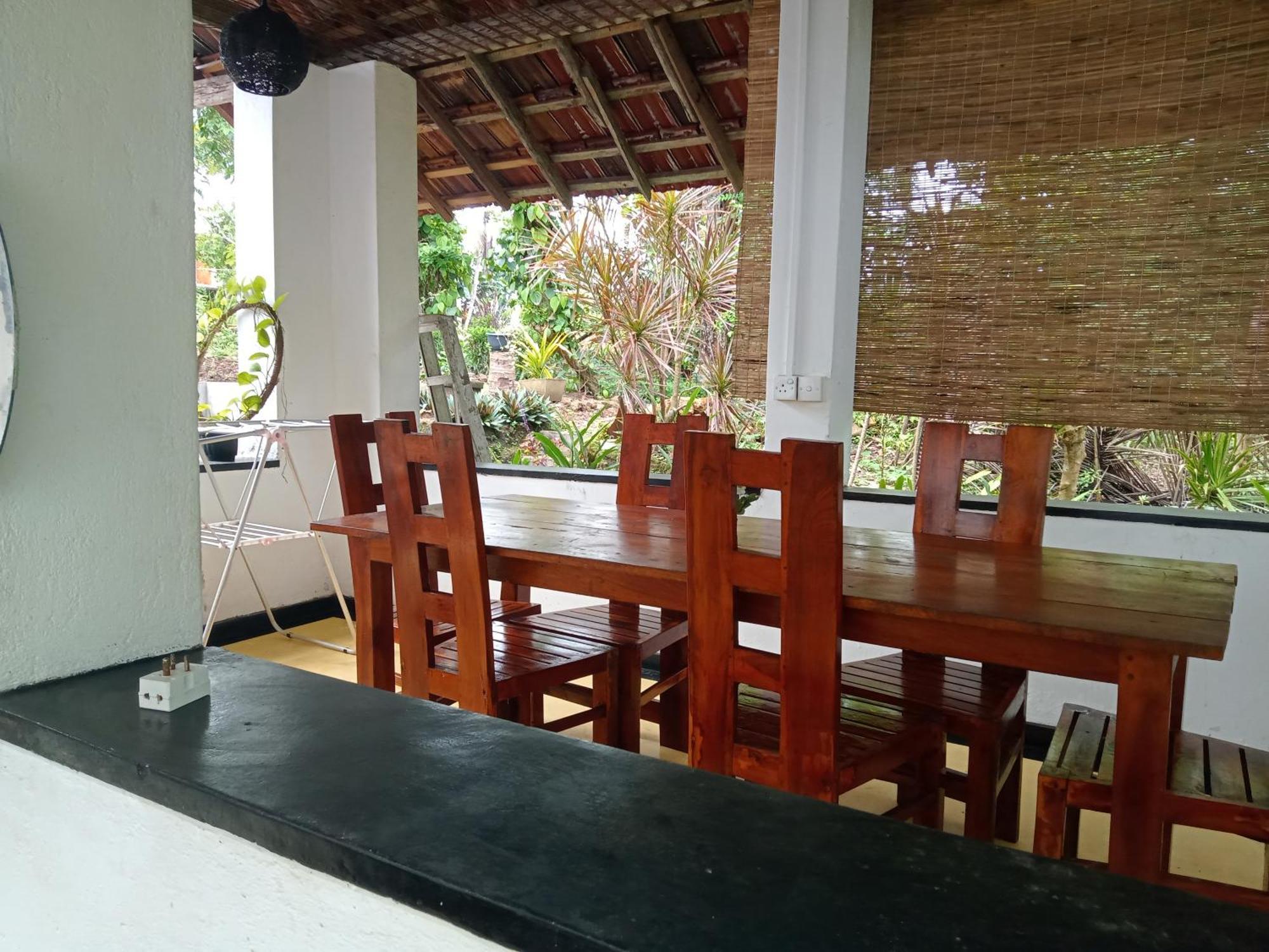 Freedom192 Hotel Weligama Bagian luar foto