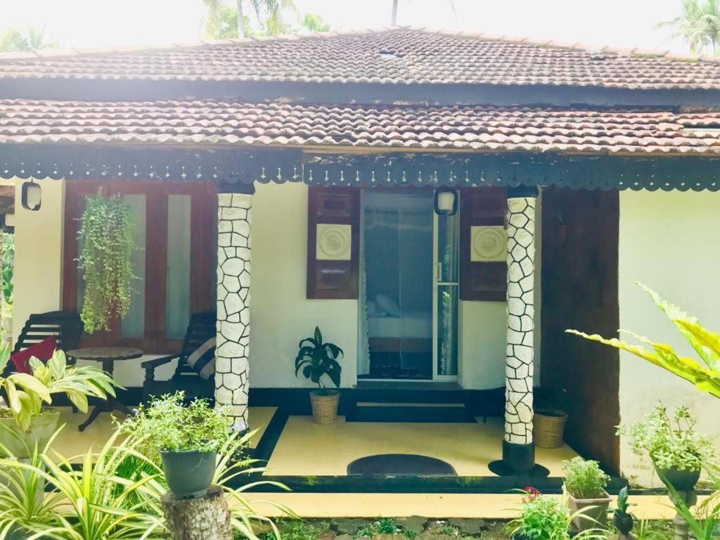 Freedom192 Hotel Weligama Bagian luar foto